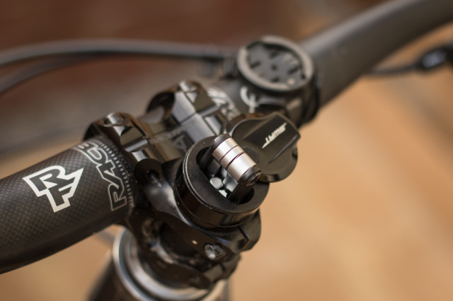 Specialized SWAT Conceal Carry MTB Tool Review - Cycling News